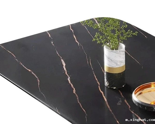 岩板厨房效果图