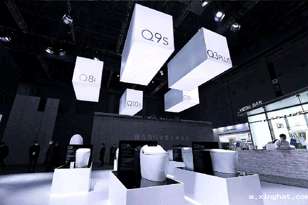 恒洁AWE首秀惊艳亮相,首发R系列智能马桶点燃全场