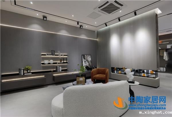 金丝玉玛发布K金星空护墙板，吹响国内主板上市号角